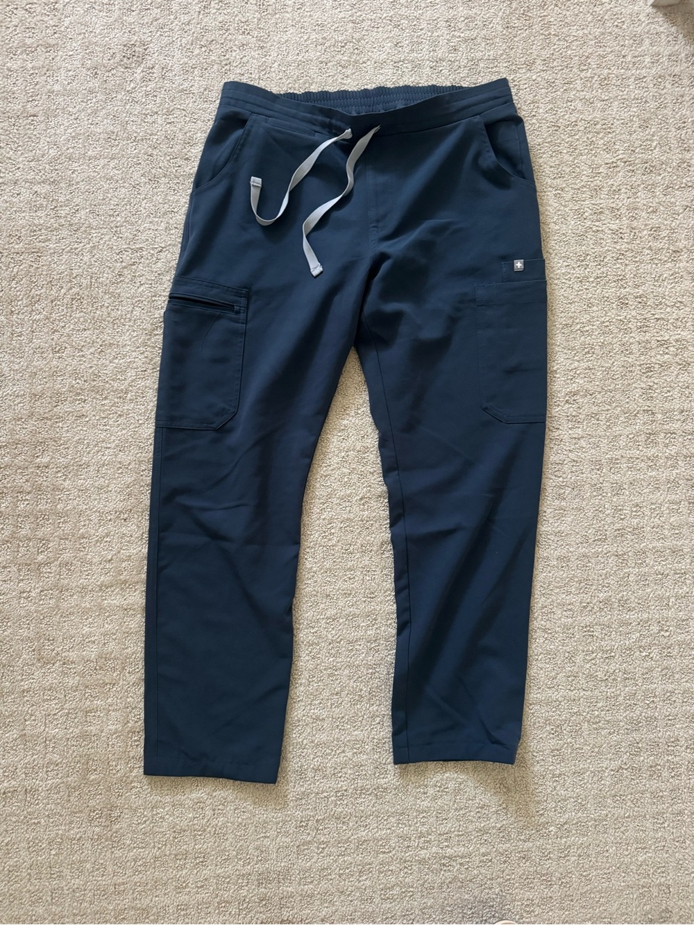 FIGS Technical Collection baby blue drawstring women’s scrubs pants size small